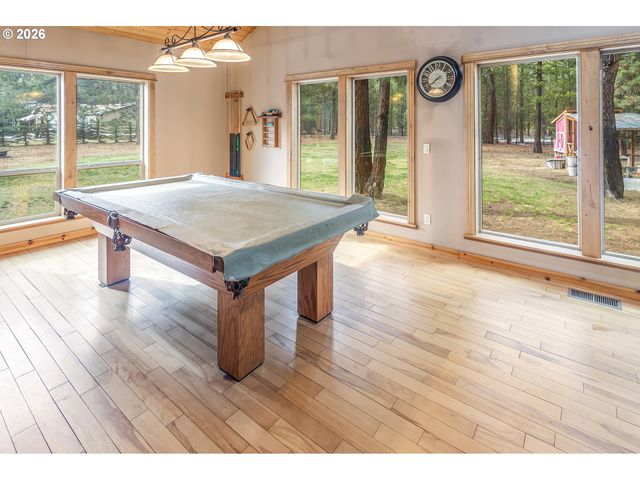 15784 LAVA Dr, La Pine, OR 97739