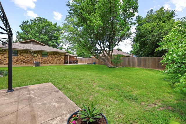 713 Patricia Drive, Sherman, TX 75090