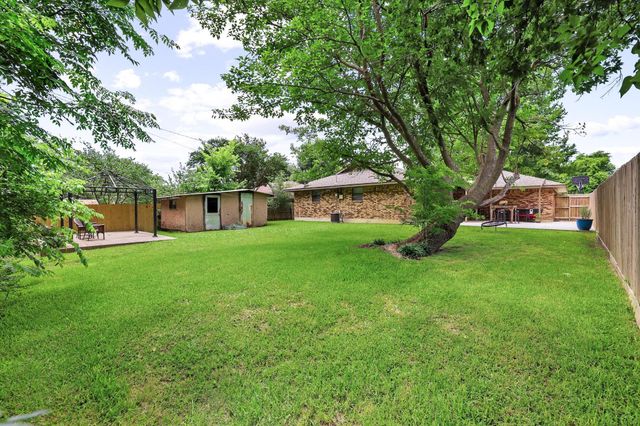 713 Patricia Drive, Sherman, TX 75090