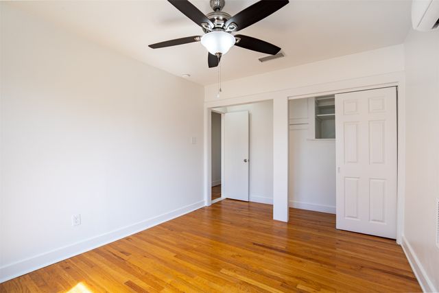 415 N Winnetka Avenue, Dallas, TX 75208