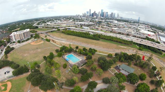 2313 Forester Street, Houston, TX 77007