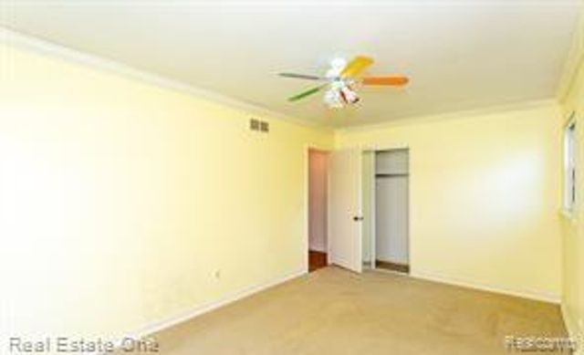 30882 Oak Valley Drive, Farmington Hills, MI 48331