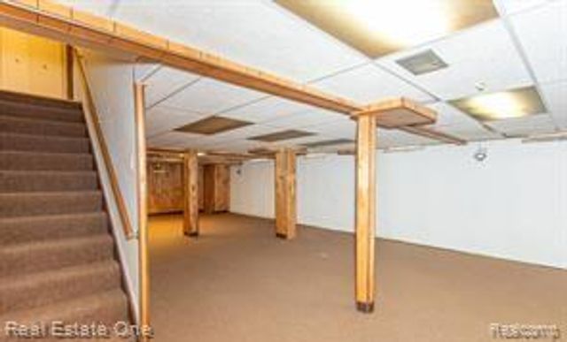 30882 Oak Valley Drive, Farmington Hills, MI 48331