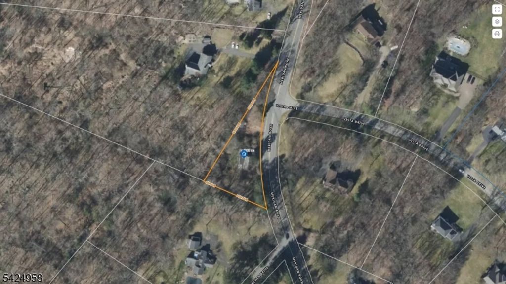 126 Meriden Rd, Rockaway Twp., NJ 07866 — photo 4