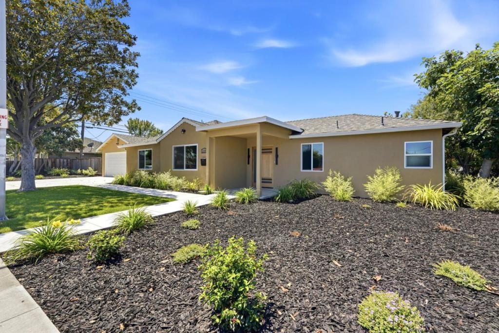 Image 3 of property listing at 1150 Kiely Boulevard, Santa Clara, CA 95051