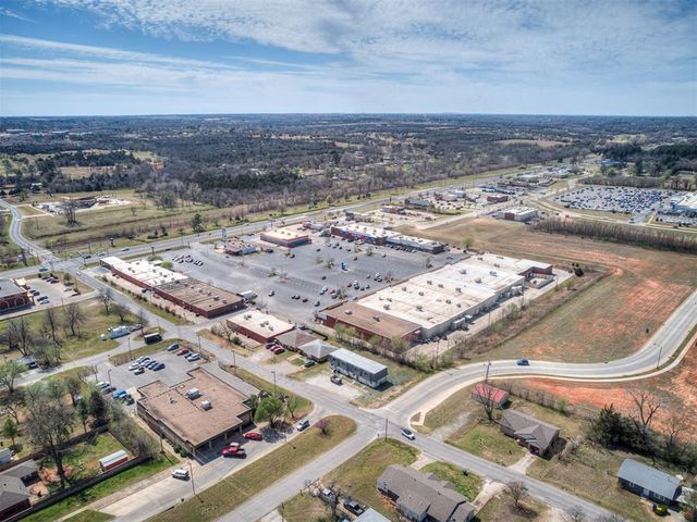 2515 Harper Road, Choctaw, OK 73020