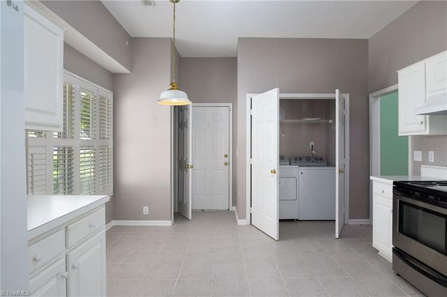 2315 Meadow Gate Drive, Greensboro, NC 27455