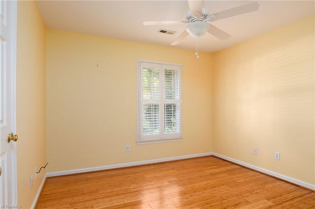2315 Meadow Gate Drive, Greensboro, NC 27455