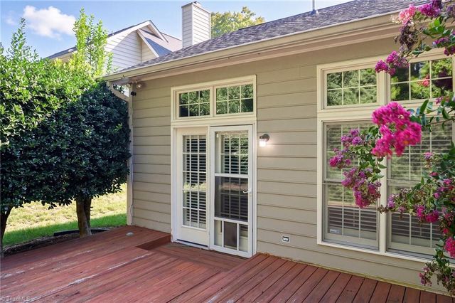 2315 Meadow Gate Drive, Greensboro, NC 27455