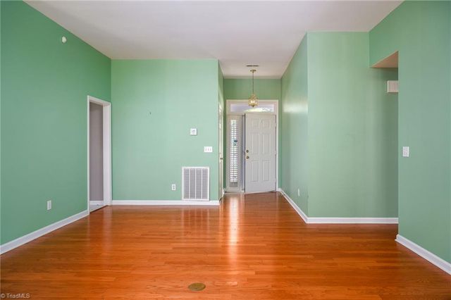 2315 Meadow Gate Drive, Greensboro, NC 27455