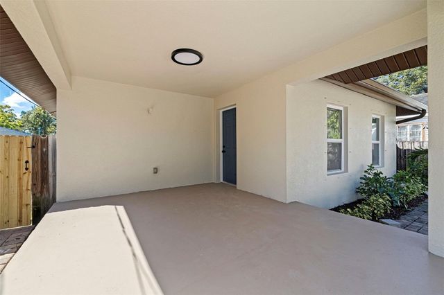 3738 18TH TERRACE S, St Petersburg, FL 33711