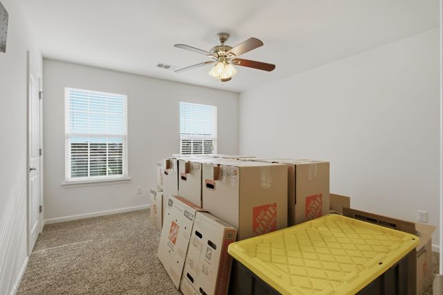 2713 Orleans Dr, Columbia, TN 38401