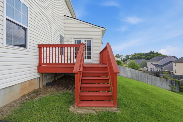 2713 Orleans Dr, Columbia, TN 38401