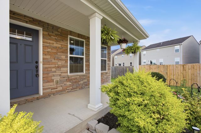 2713 Orleans Dr, Columbia, TN 38401