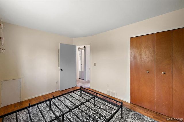 34564 Whittaker Street, Clinton Township, MI 48035