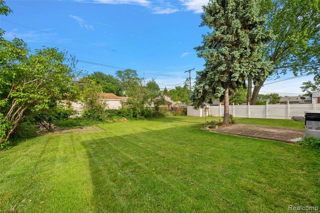 34564 Whittaker Street, Clinton Township, MI 48035