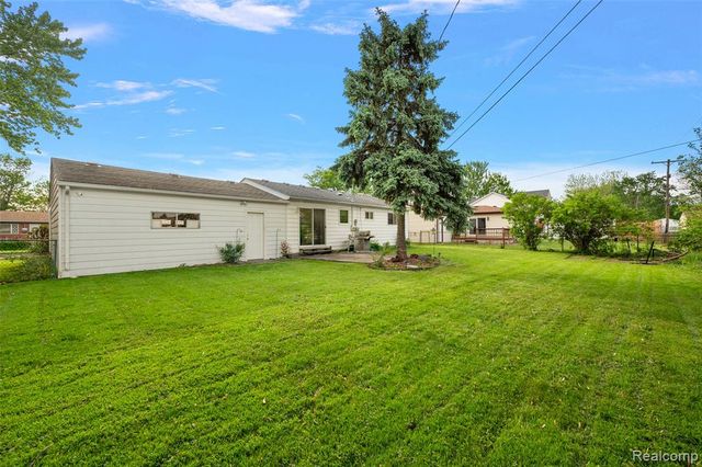 34564 Whittaker Street, Clinton Township, MI 48035