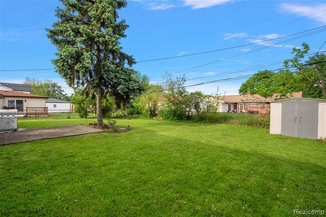 34564 Whittaker Street, Clinton Township, MI 48035
