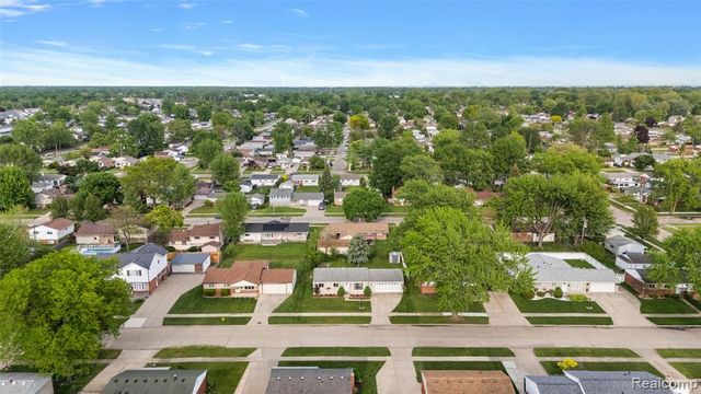 34564 Whittaker Street, Clinton Township, MI 48035