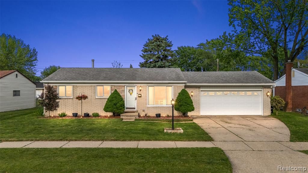 34564 Whittaker Street, Clinton Township, MI 48035