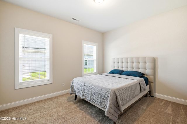 80 Forsyth Lane, Rocky Point, NC 28457