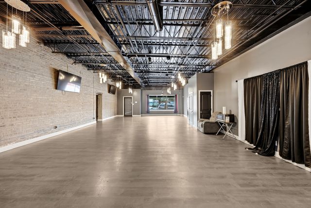 5940 S Ashland Avenue, Chicago, IL 60636