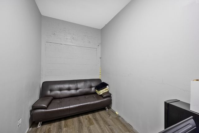 5940 S Ashland Avenue, Chicago, IL 60636