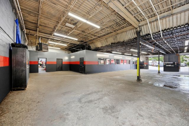 5940 S Ashland Avenue, Chicago, IL 60636