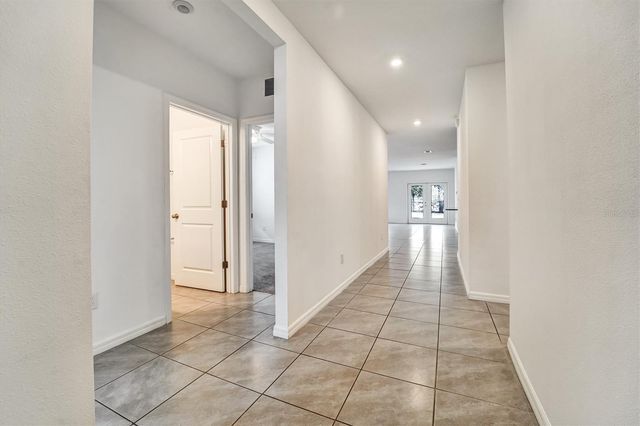 6963 SHELBY LYNN WAY, Zephyrhills, FL 33542