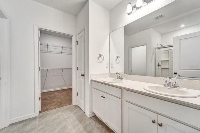 6963 SHELBY LYNN WAY, Zephyrhills, FL 33542