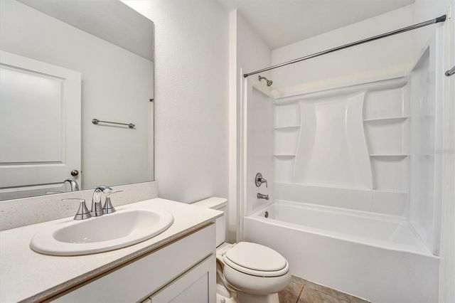 6963 SHELBY LYNN WAY, Zephyrhills, FL 33542