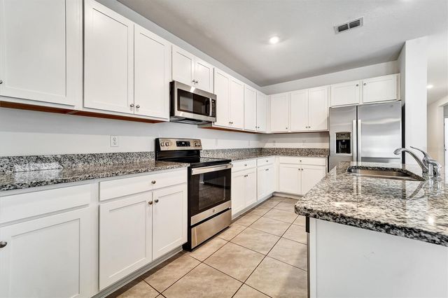 6963 SHELBY LYNN WAY, Zephyrhills, FL 33542