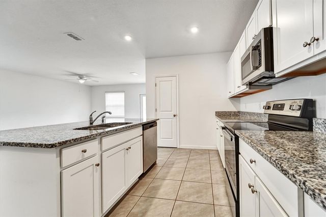 6963 SHELBY LYNN WAY, Zephyrhills, FL 33542