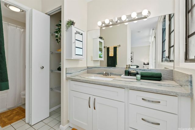 94-118 Hokualii Court 132, Honolulu, HI 96789