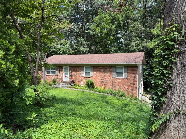 4030 Lynncrest Drive NE, Cleveland, TN 37323