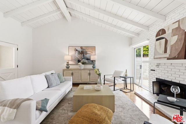 12424 Lucile Street, Los Angeles, CA 90066