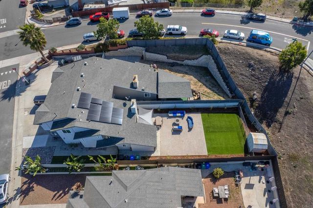 3903 Via Del Bardo, San Ysidro, CA 92173