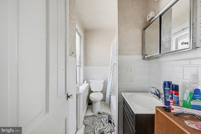 1321 E RIDGE PIKE, Plymouth Meeting, PA 19462