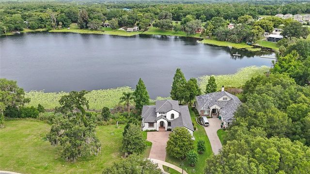 523 W BLUE WATER EDGE DRIVE, Eustis, FL 32736