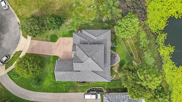 523 W BLUE WATER EDGE DRIVE, Eustis, FL 32736