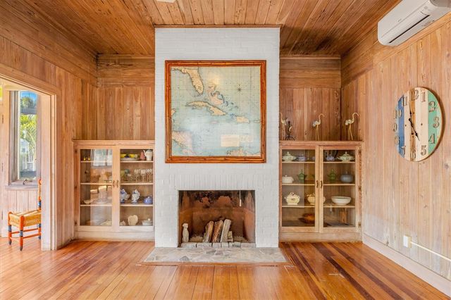 260 GILCHRIST AVENUE, Boca Grande, FL 33921