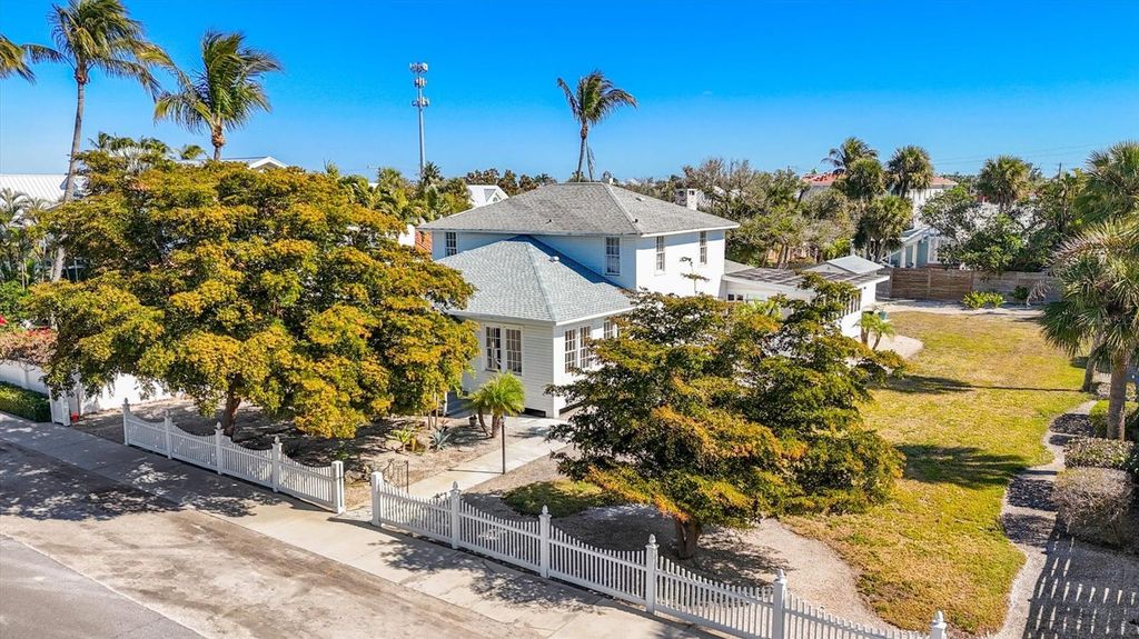 260 GILCHRIST AVENUE, Boca Grande, FL 33921