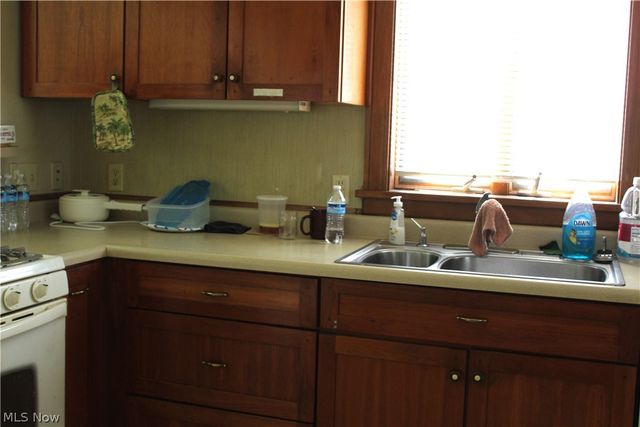 924 Spangler Road NE, Canton, OH 44714