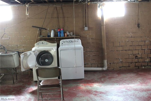 924 Spangler Road NE, Canton, OH 44714