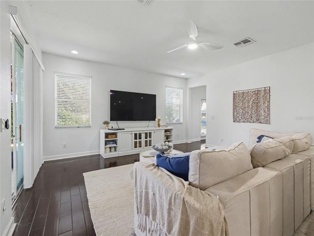 1098 HARMONY LANE, Clermont, FL 34711