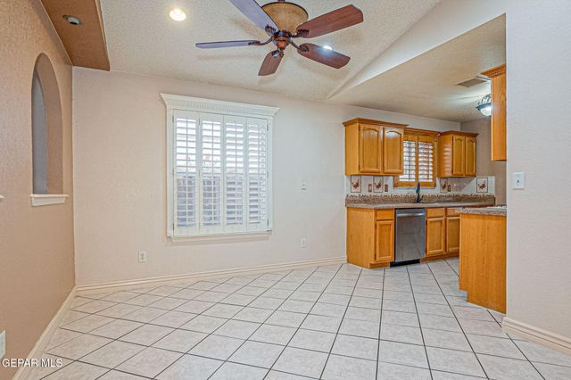 11621 Maquitico Court, El Paso, TX 79936