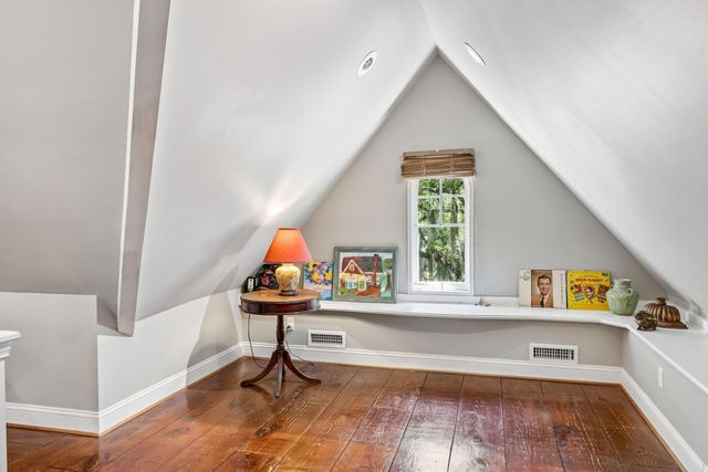 18 Stocker Drive, Charleston, SC 29407