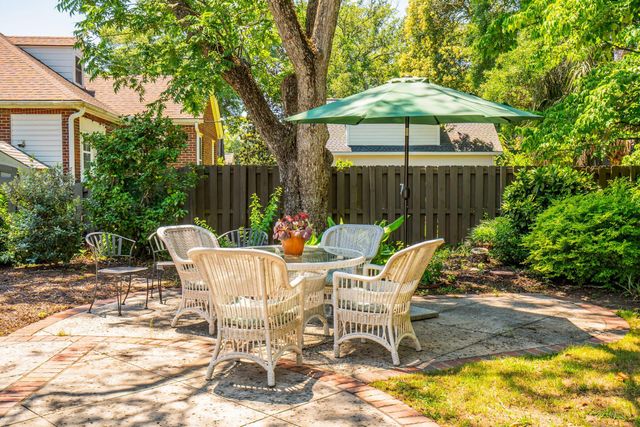 18 Stocker Drive, Charleston, SC 29407