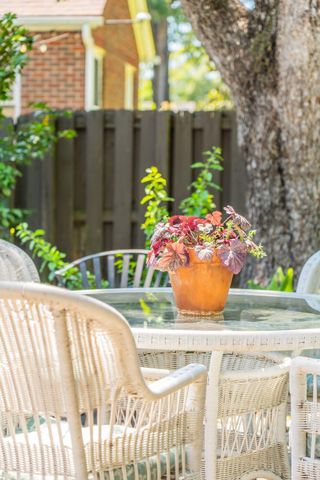 18 Stocker Drive, Charleston, SC 29407