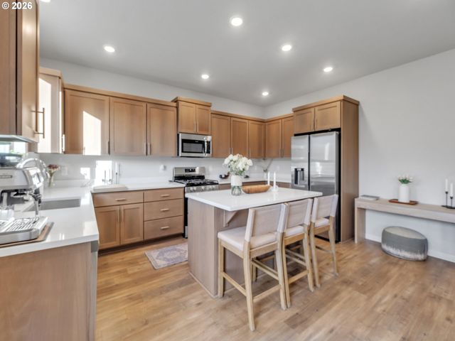 31261 Nw 311TH Ave, North Plains, OR 97133